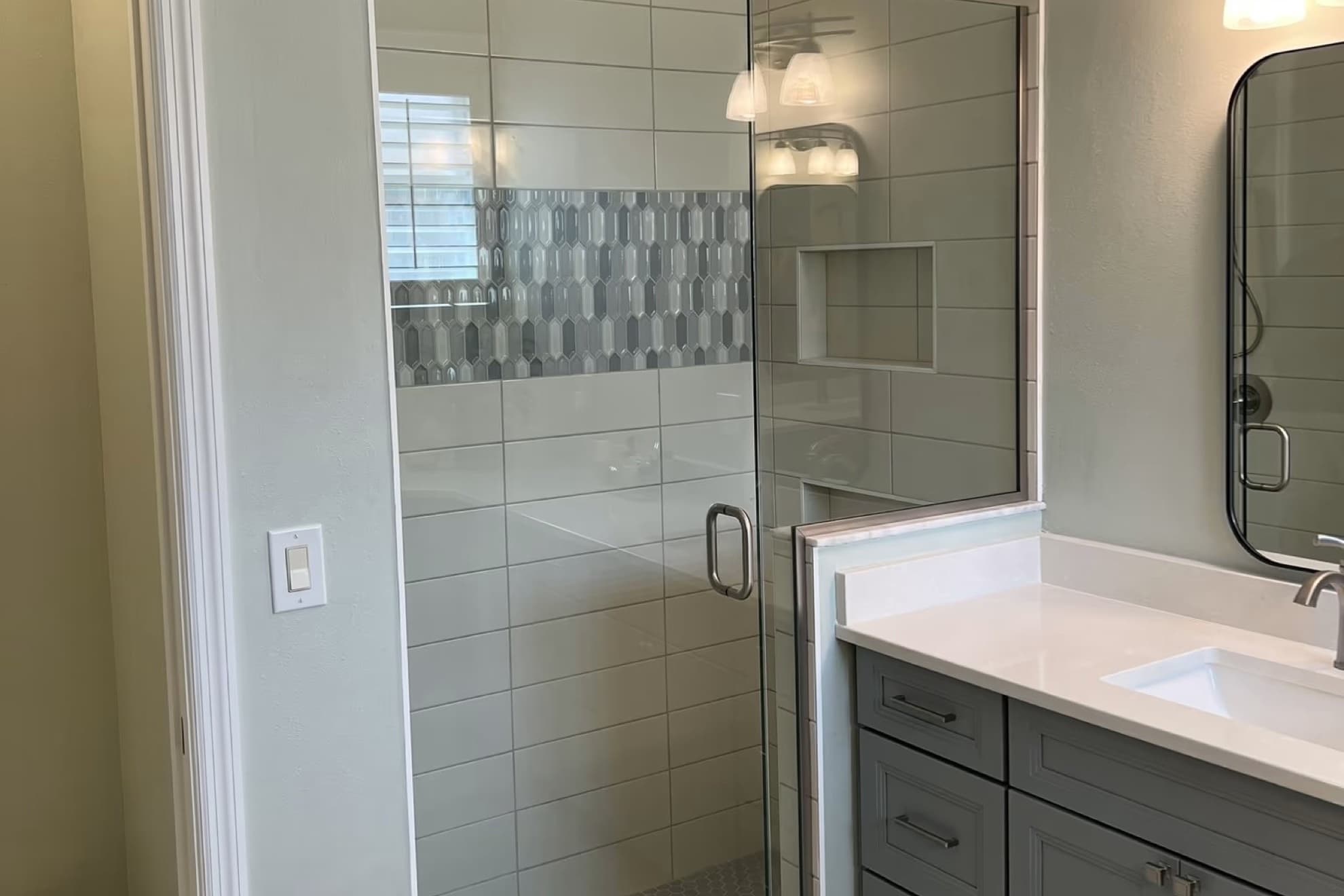 Bathroom Remodel Permits in Lee and Collier County, and Which Work Needs One